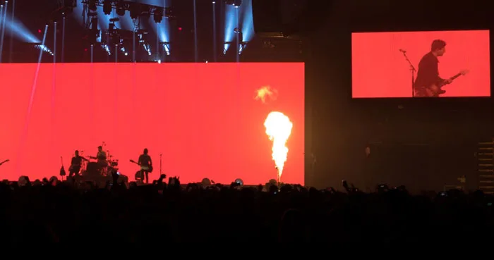 DVW Series indoor outdoor LED concert backdrop