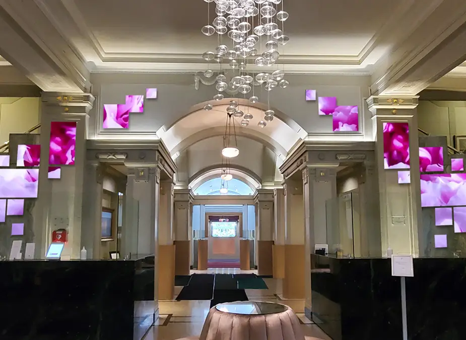 Mosaic video wall system connecting any screen any size any brand into one unified canvas