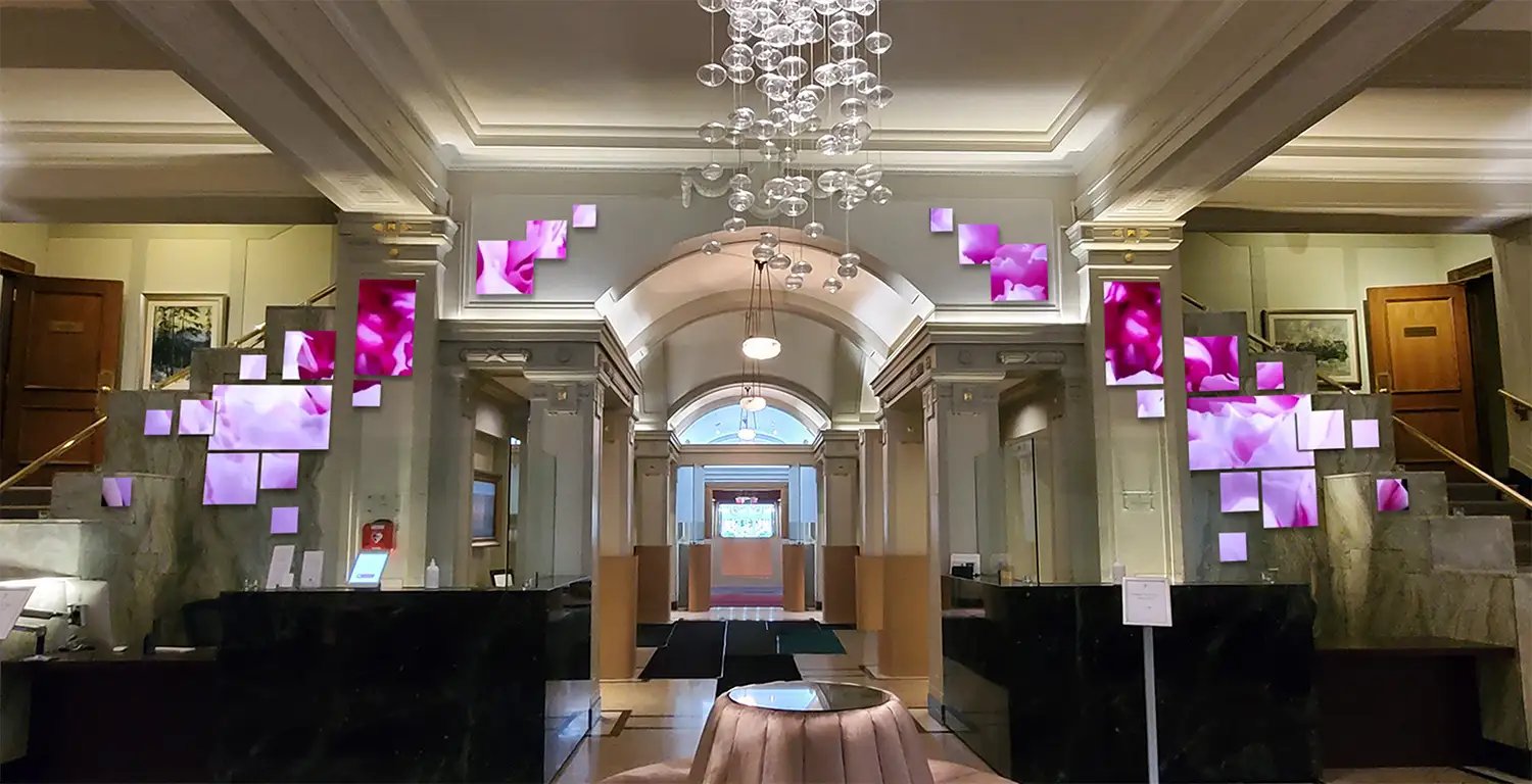 Videowall de mosaico de cuadrícula clásica de MediaTile que muestra configuraciones de 2x2 y multidisplay.