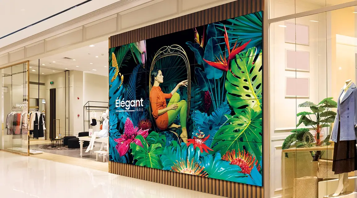 MediaTile LCD video wall installed in premium commercial environment